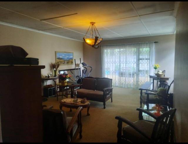 4 BEDROOM HOUSE FOR SALE IN SASOLBURG EXT 4